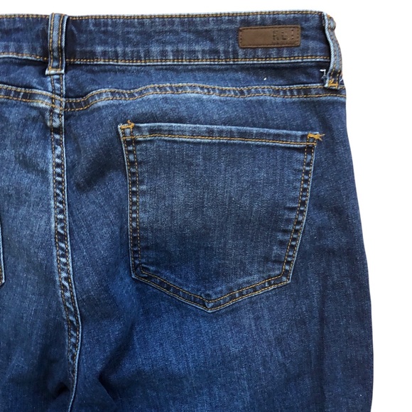 Kut from the Kloth Slouchy Boyfriend Jeans - Picture 2 of 11